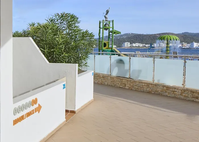 Playa Bella Beach Apartments